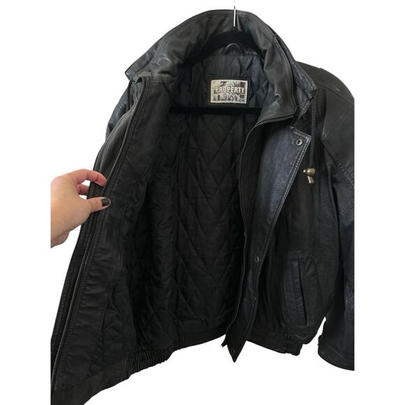 Property vintage black leather bomber jacket from the 1990s with a Size M - Picture 7 of 14